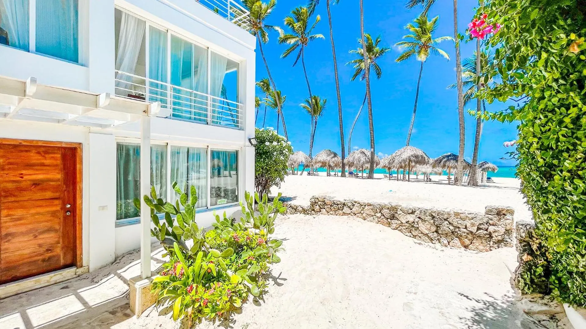Suites Villas Vacation Hotel - Bavaro Beach Club - Wifi - Parking Punta Cana