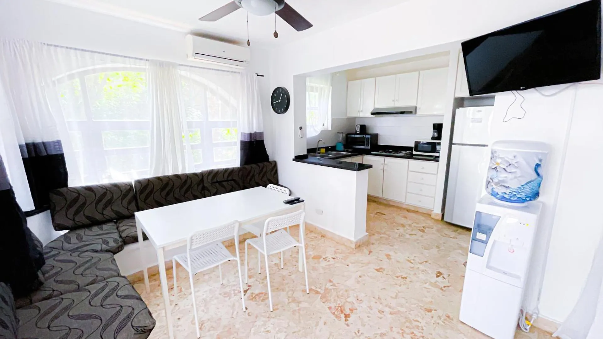 Suites Villas Vacation Hotel - Bavaro Beach Club - Wifi - Parking Punta Cana Dominican Republic