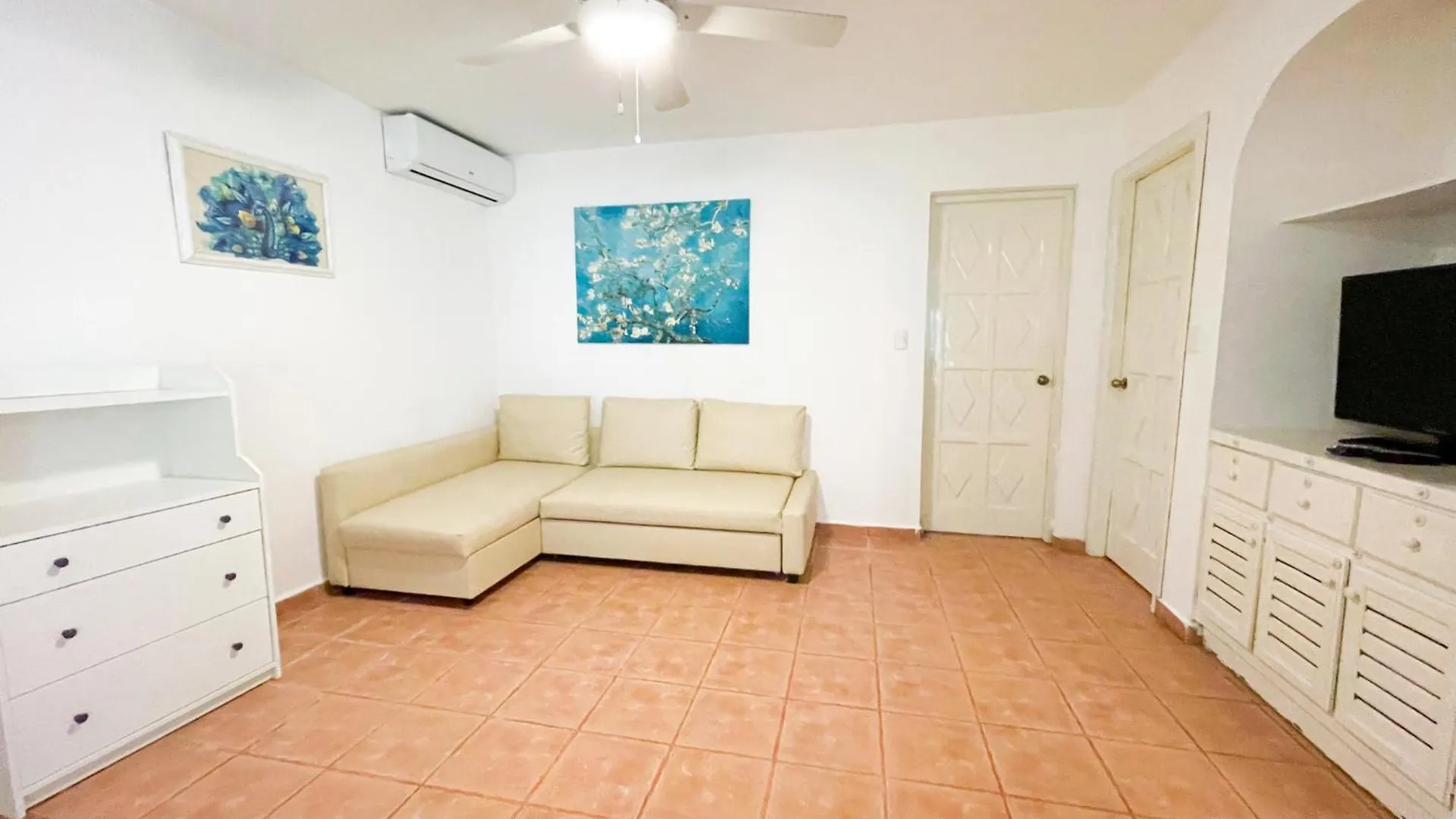 Suites Villas Vacation Hotel - Bavaro Beach Club - Wifi - Parking Punta Cana