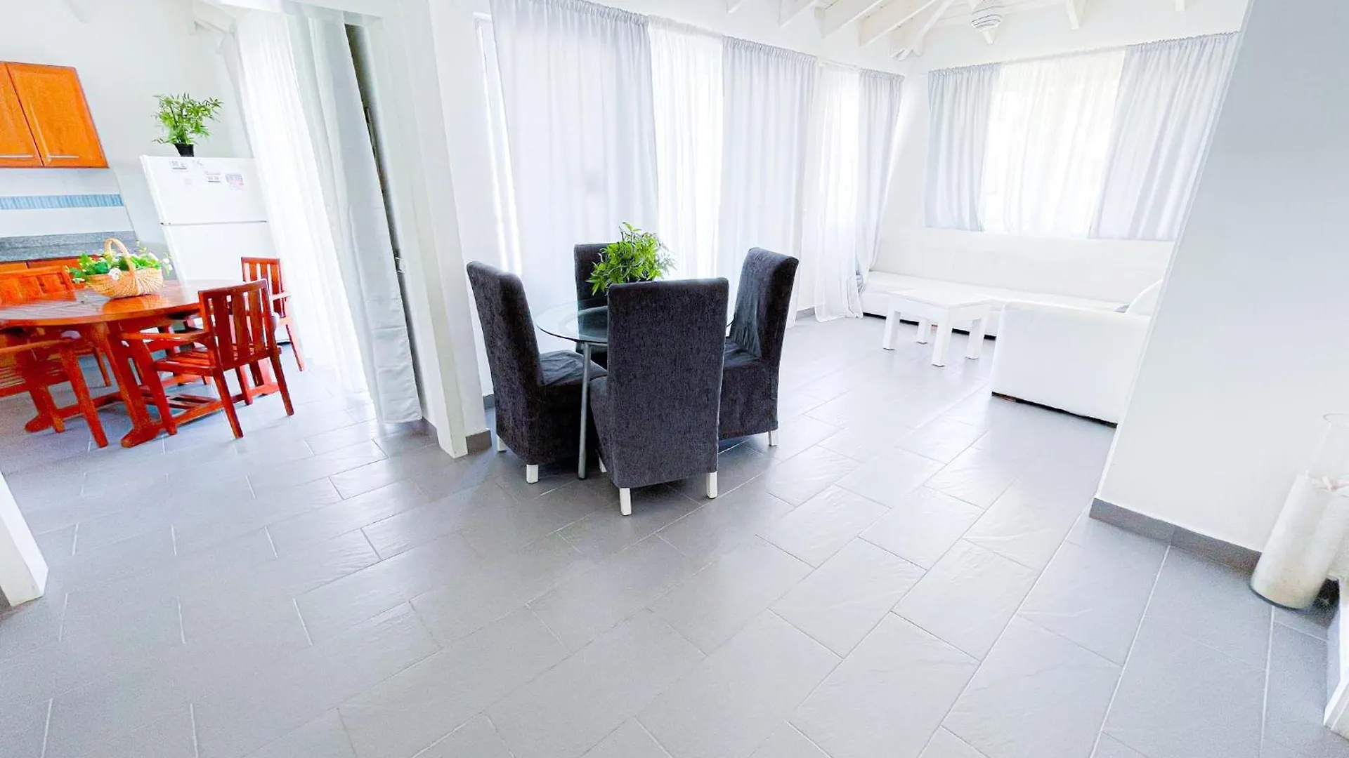 Suites Villas Vacation Hotel - Bavaro Beach Club - Wifi - Parking Punta Cana